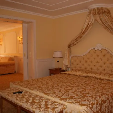 Hotel Lorenzetti Madonna di Campiglio