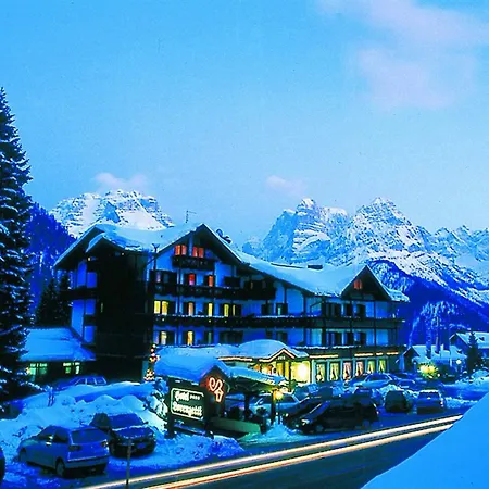 Lorenzetti 4* Madonna di Campiglio